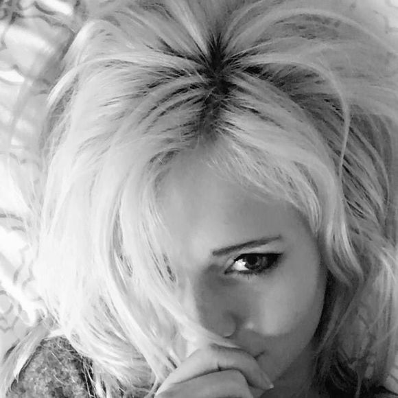 Meet your Posher, Tess - Picture 1 of 1